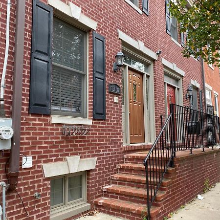 Alina & Fanny - Philadelphia 1210 Mt Vernon St Exterior photo