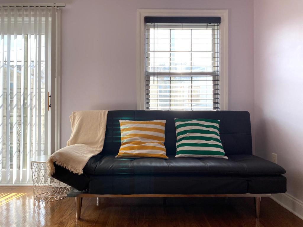 Alina & Fanny - Philadelphia 1210 Mt Vernon St Exterior photo